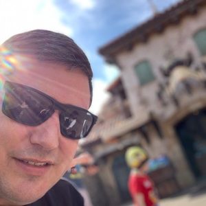 Meet your Posher, Daniel